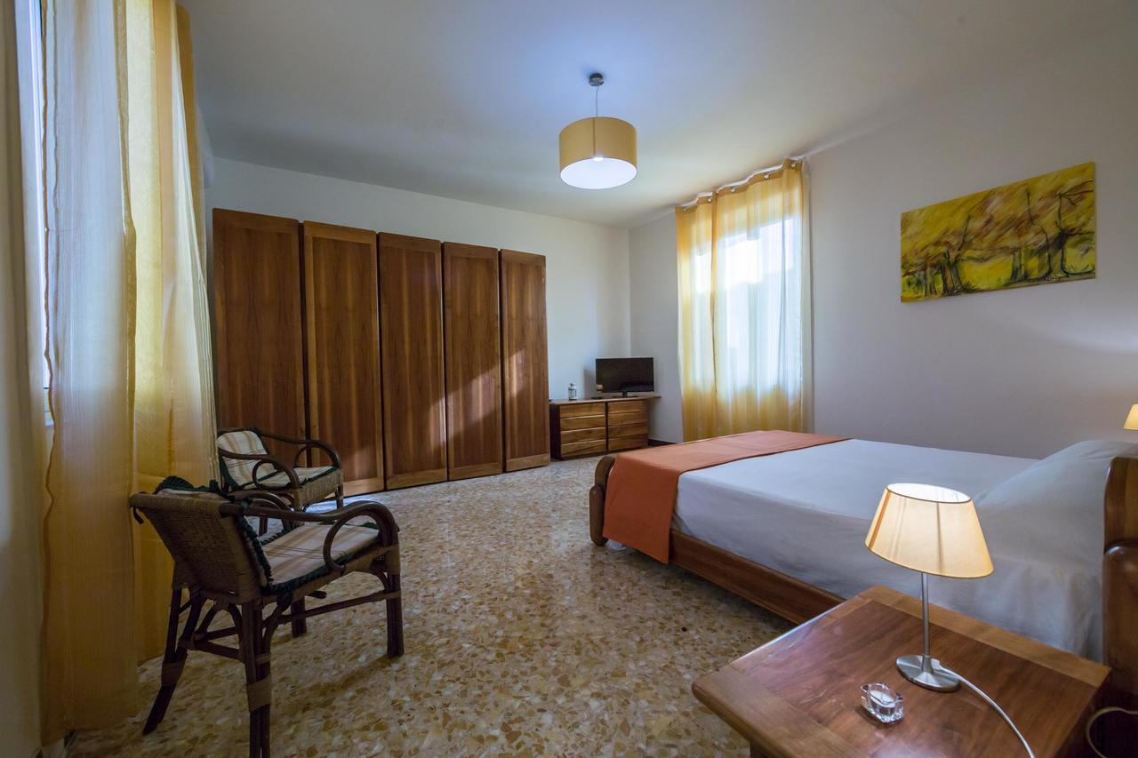 La Casa Di Eolo Bed and Breakfast Villa San Giovanni Exteriör bild