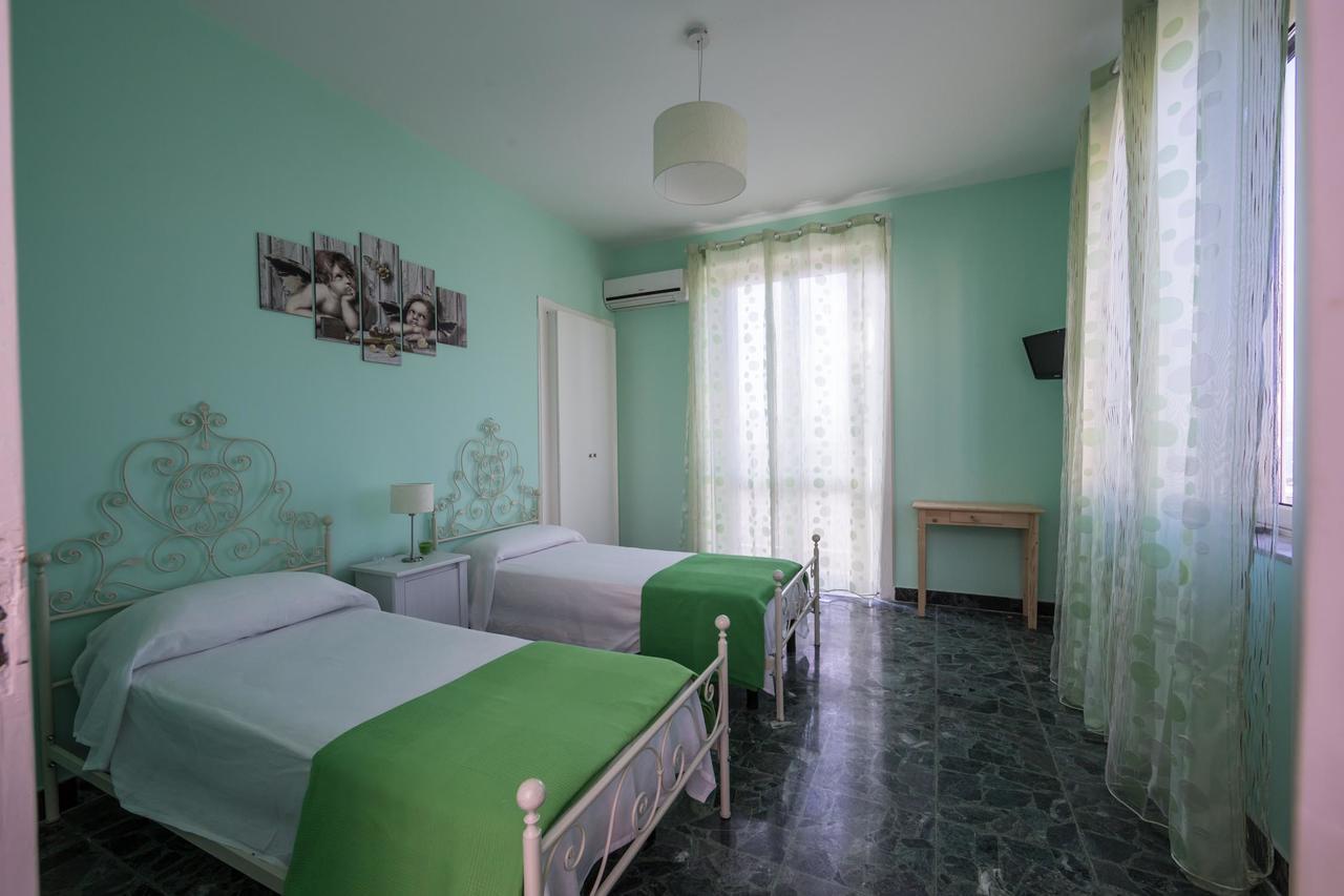La Casa Di Eolo Bed and Breakfast Villa San Giovanni Exteriör bild